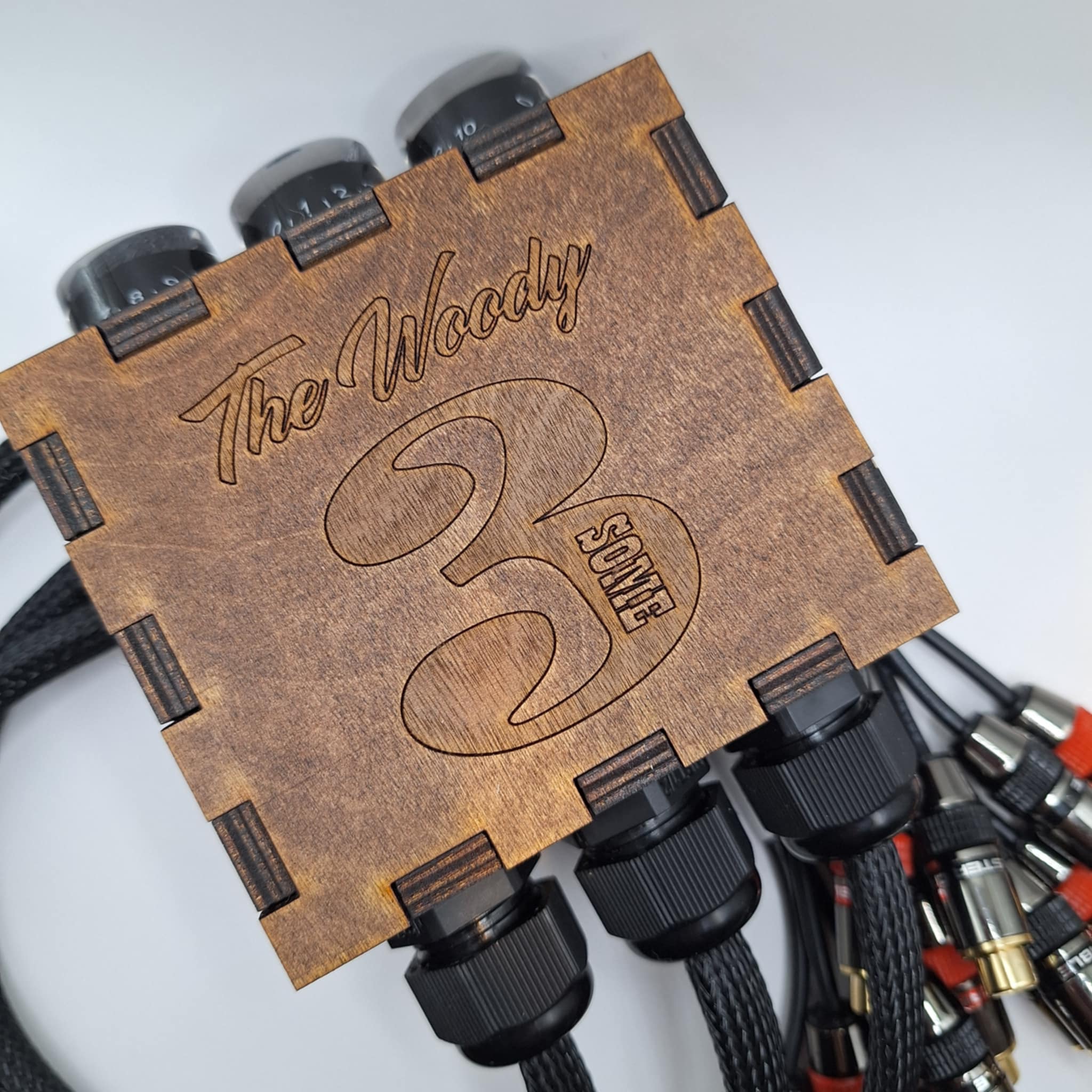 315 Custom Audio The Woody 3-Some Triple Bass Knob