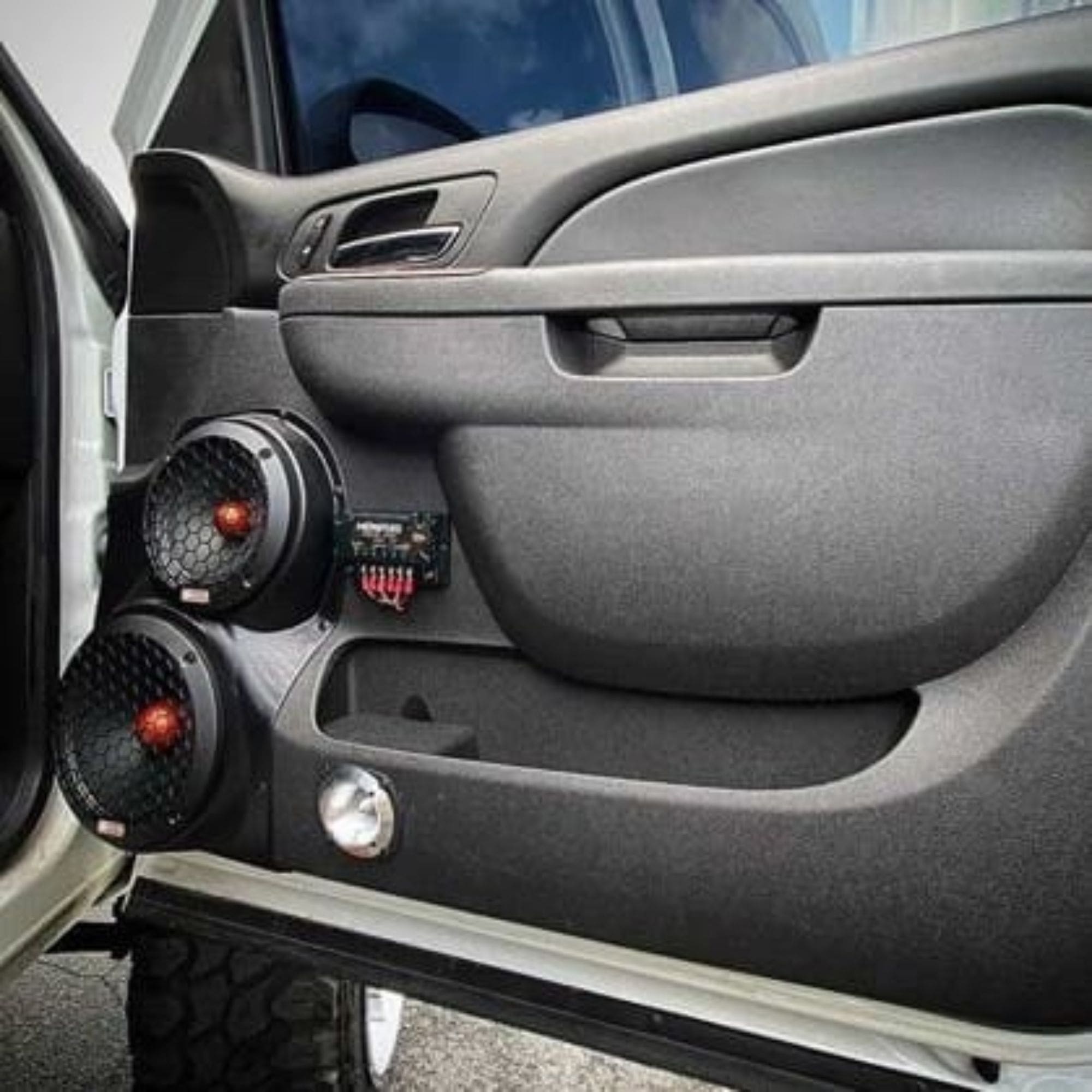 Custom Speaker Pods 10-GM-FT-UH-EW-FD-86 2010-2014 Escalade Speaker Pods