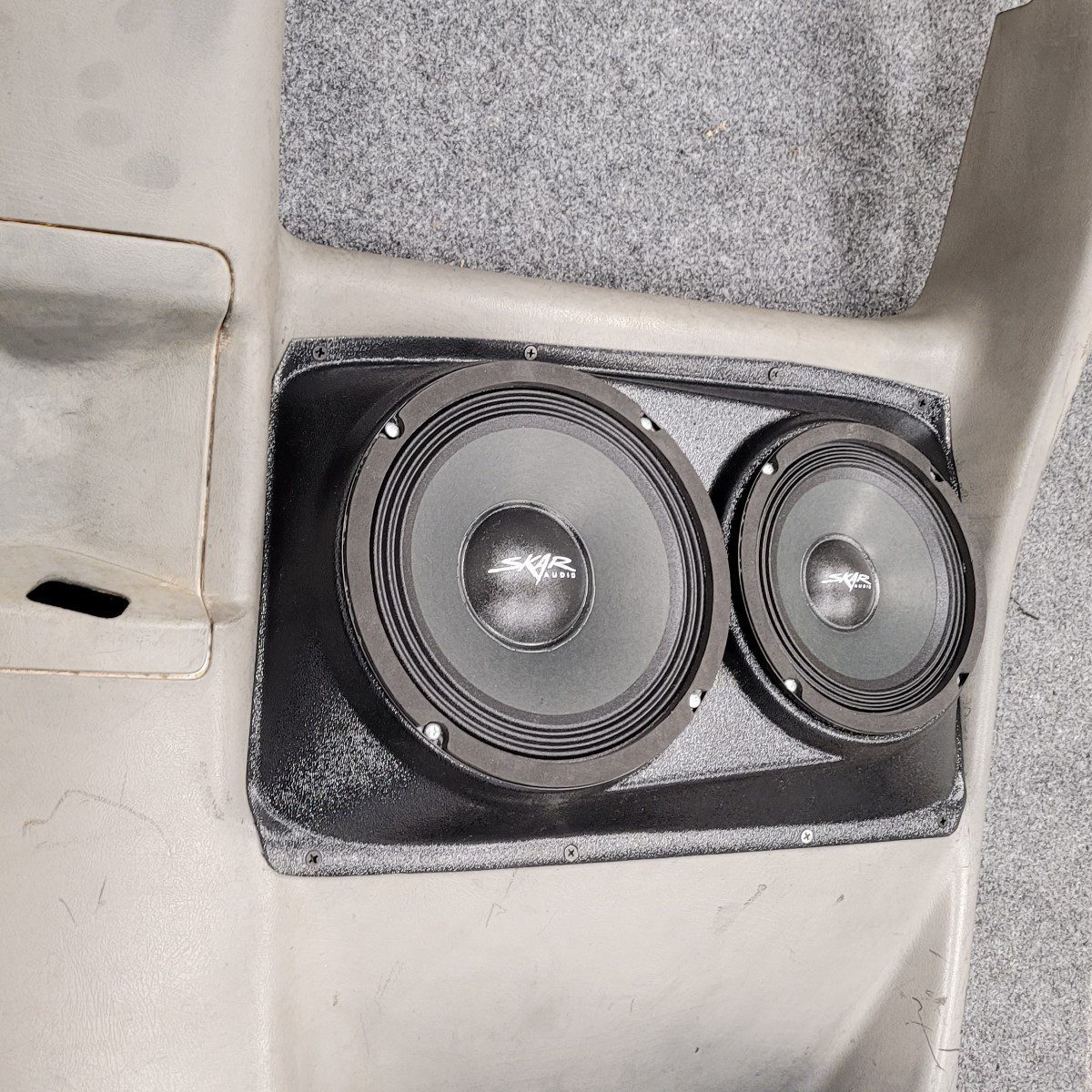 Custom Speaker Pods 00-GM-FT-EC-MW-RD-86 2000-2006 Silverado Speaker Pods