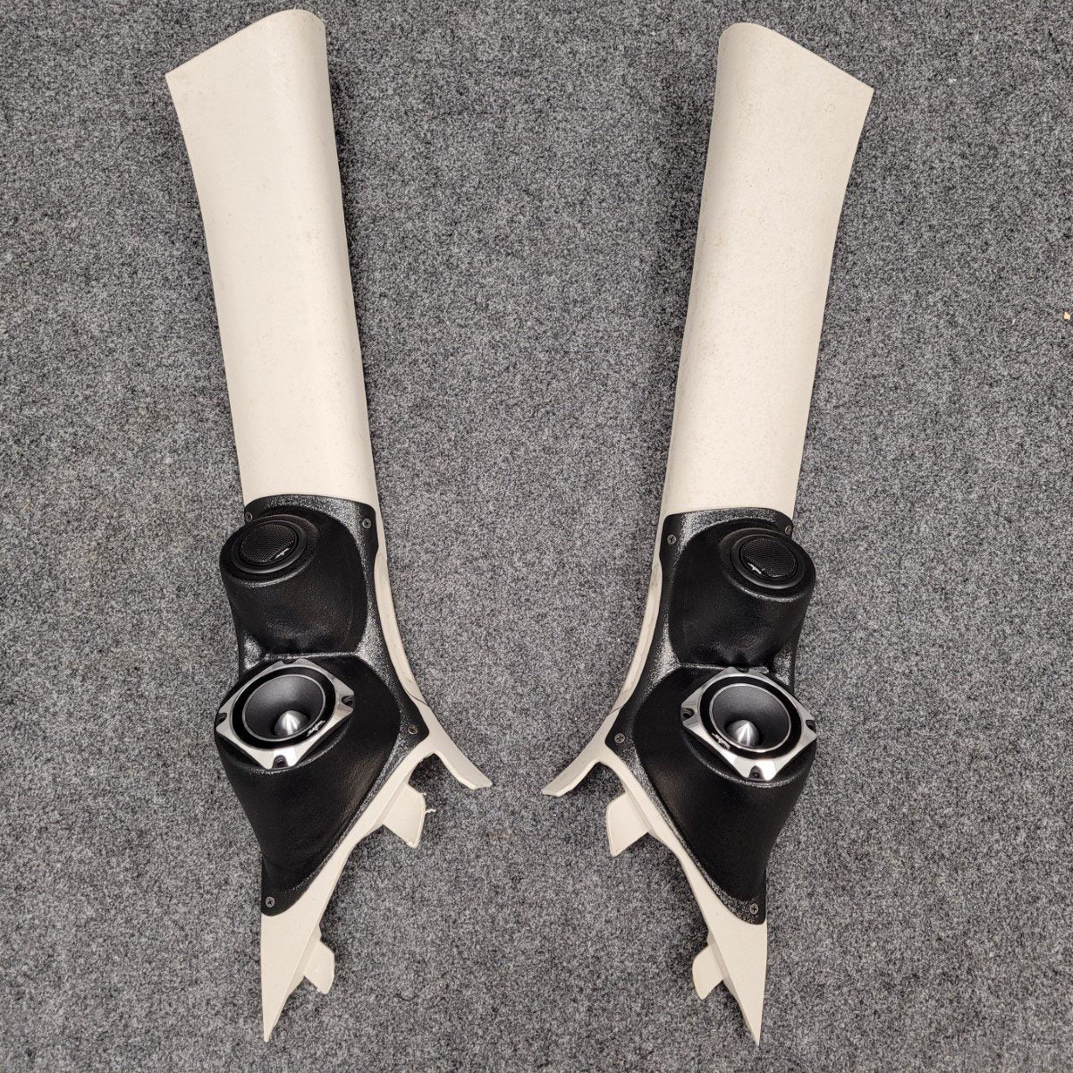 Custom Speaker Pods 11-CY-DC-UV-AL-LA-32 2011-2023 Durango Speaker Pods