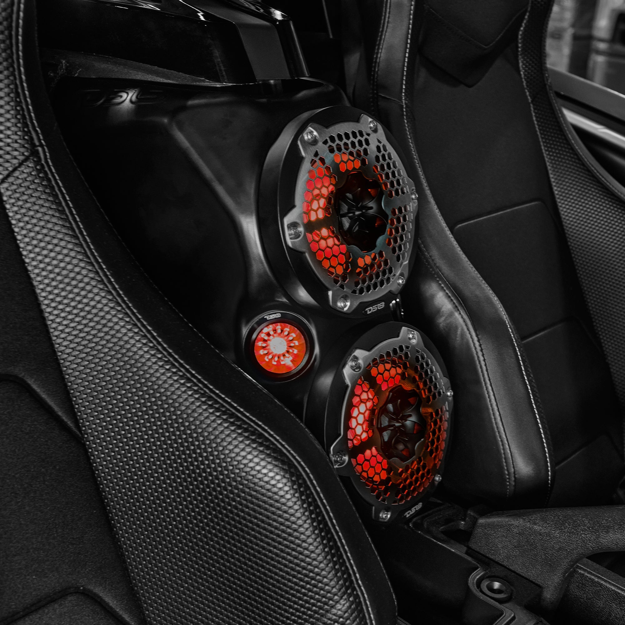 DS18 Polaris Slingshot Waterfall Center Console Empty Enclosure fits 2 x 6.5" Speakers & 2 x 2.28" Bullet Tweeter | 2015 - Current