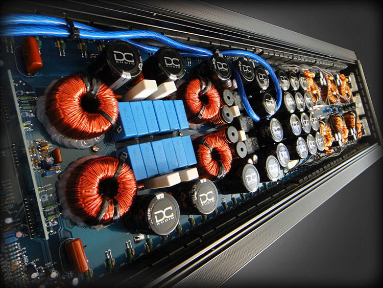 DC Audio 9.0K - 9000W RMS Amplifier