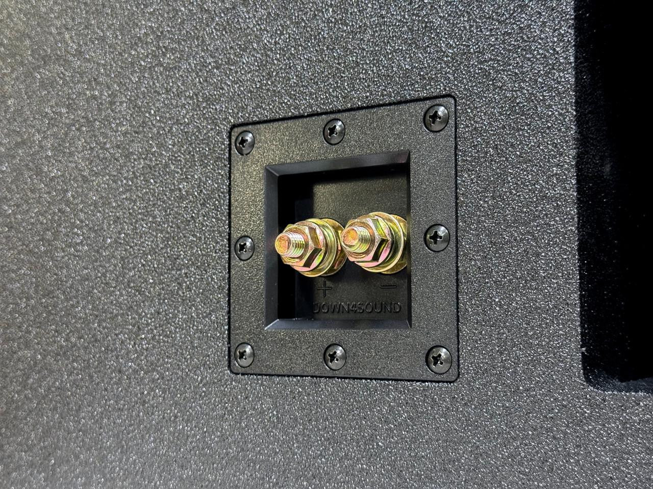 Down4Sound PRO-FAB - Birch - 4X 8-INCH Ported Subwoofer Enclosure - 19+ GM/CHEVY Crew CAB - 2.5-INCH Seat Lift Required