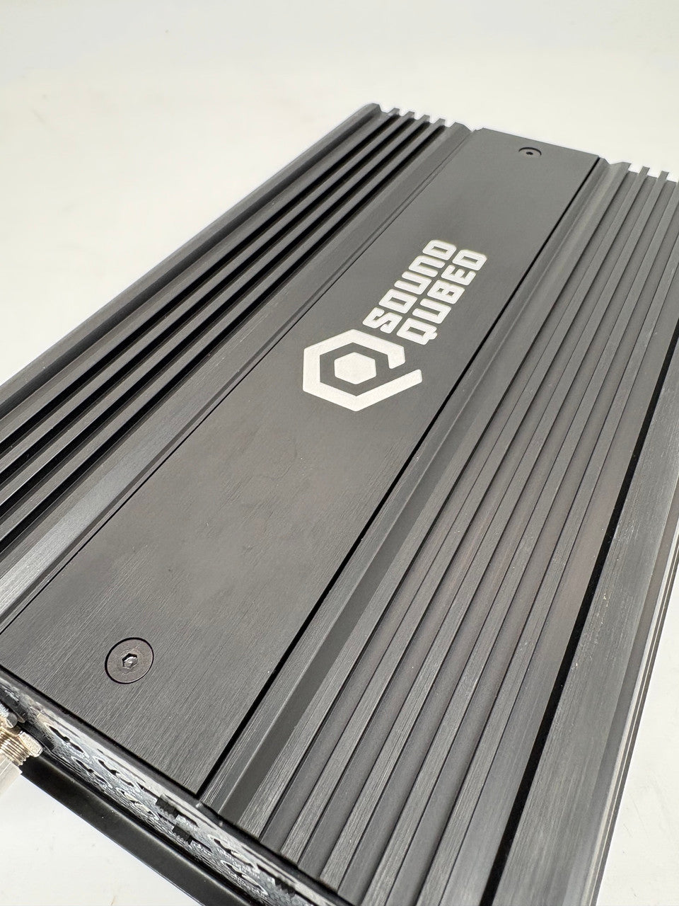 SoundQubed C4-2800 2800W 4-Channel Car Amplifier