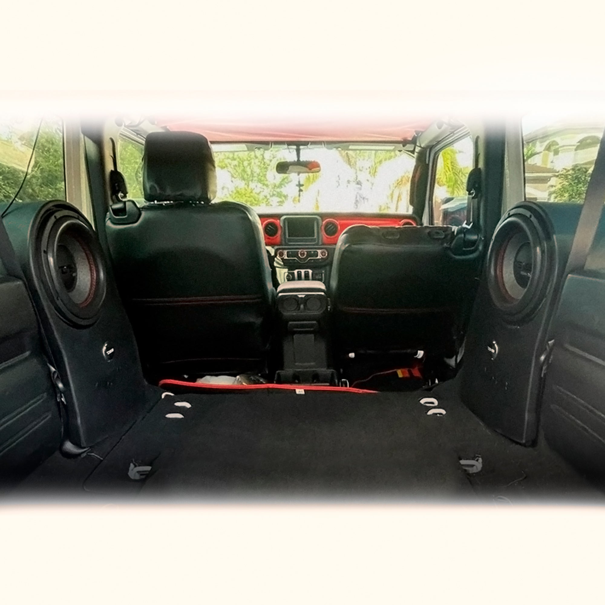 DS18 Jeep JL Wrangler 2018–2023 Complete Audio Package – Loaded Sound Bar, Dash Enclosures, Subwoofers & Amplifier