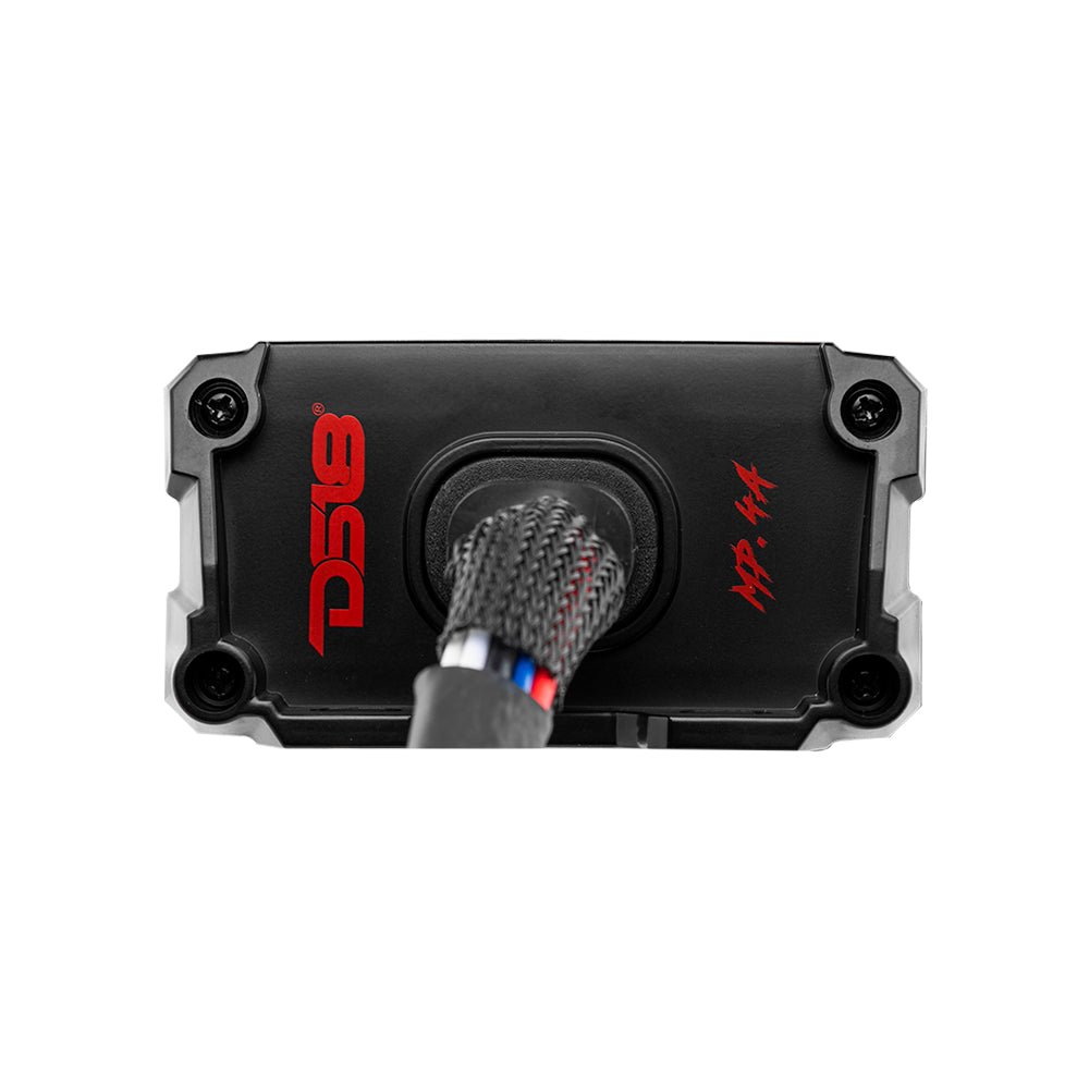 DS18 MP 4 x 4" Wakeboard Tower Speakers Package Amplifier And Bluetooth Audio Receiver 100 Watts Rms