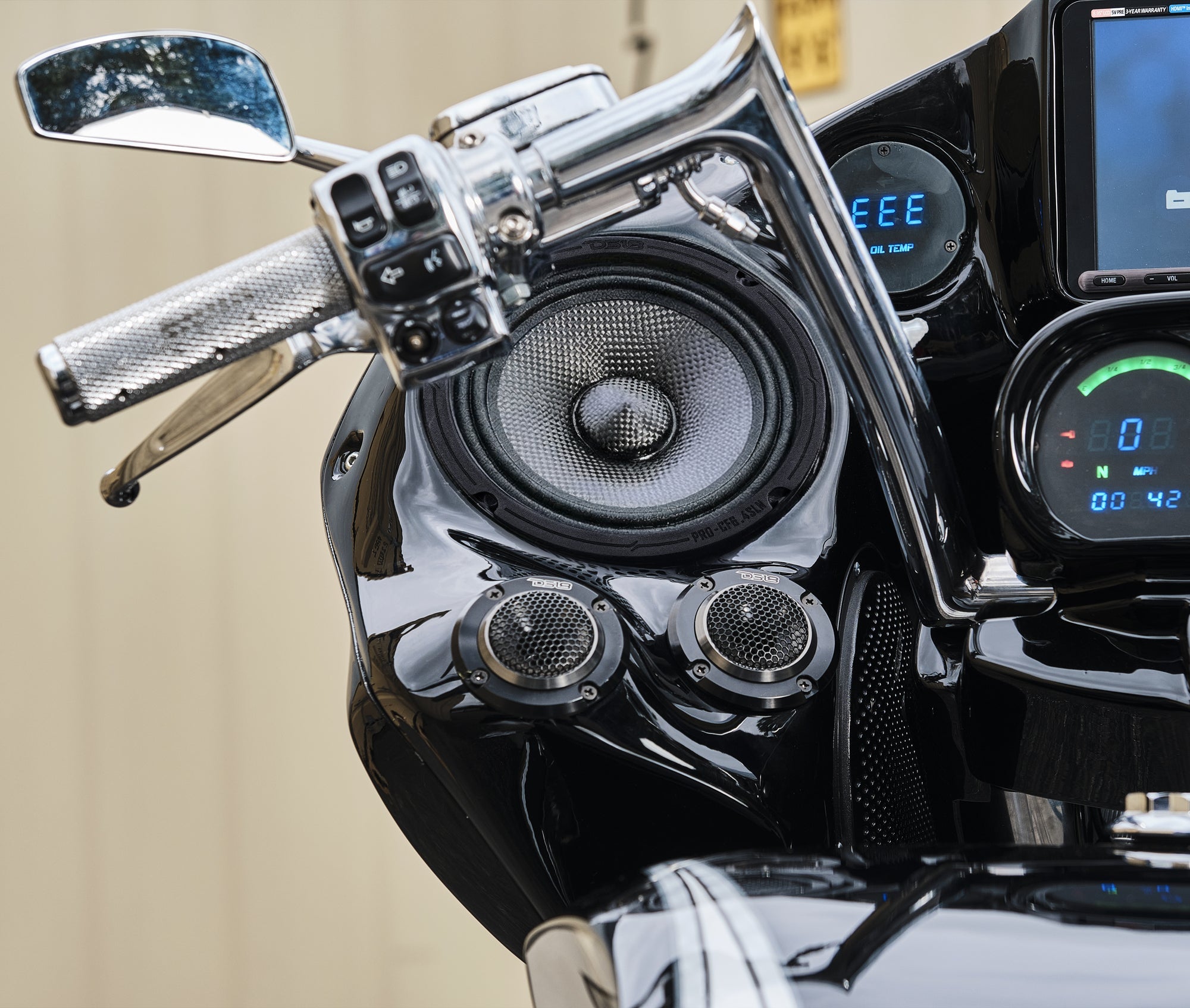 DS18 6.5” Slim Motorcycle & Motorsports Loudspeaker With Neodymium Magnet and Water Resistant Carbon Fiber Cone | 4-Ohm 150W RMS