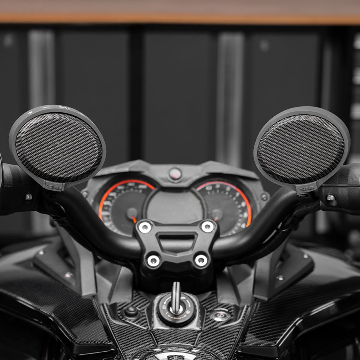 DS18 Amplified Handlebar Mounted Bluetooth Speaker System for Can-Am Ryker & Spyder Motorcycles
