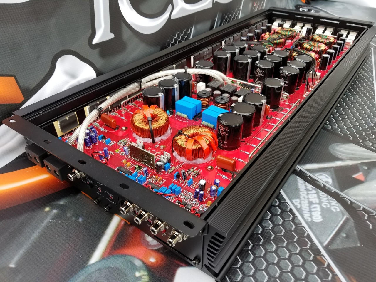Crescendo Audio BASSCLEF-8K 8000W RMS Amplifier