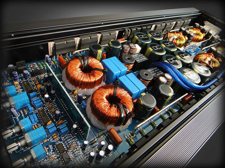 DC Audio 3.5K - 3500W RMS Amplifier